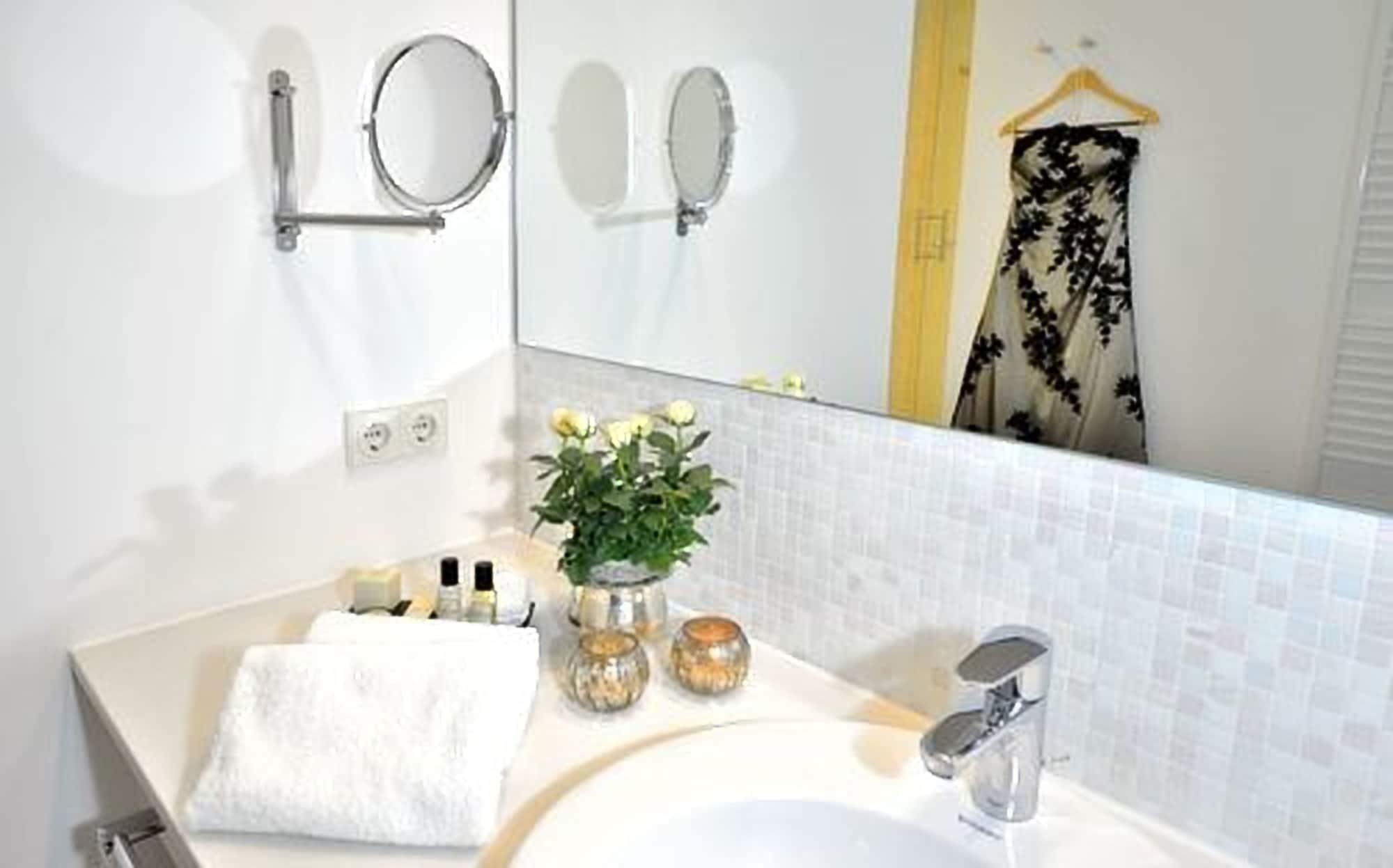 Privathotel Lindtner Hamburg Kültér fotó Bathroom