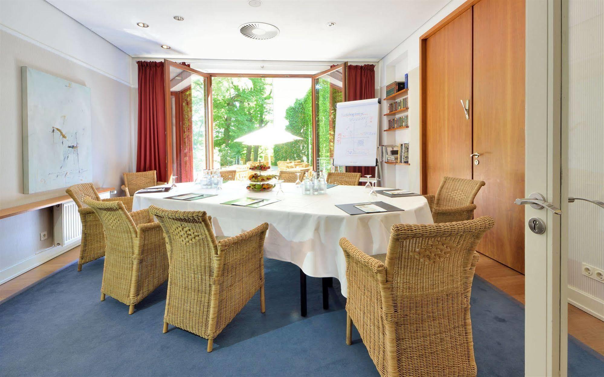 Privathotel Lindtner Hamburg Kültér fotó Conference room
